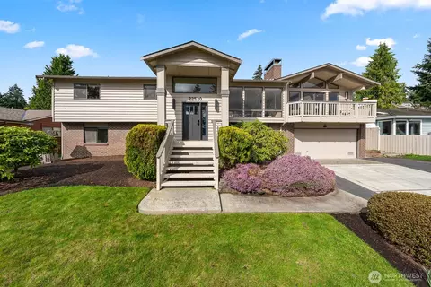 22520 4th Ave SE, Bothell, WA 98021