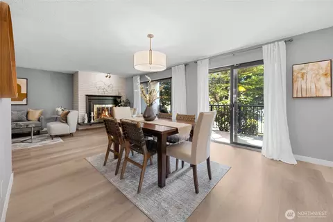 13543 Linden Ave N #B-106, Seattle, WA 98133