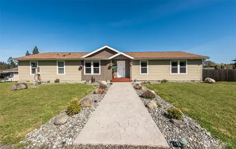 25 Michelle Ln, Sequim, WA 98382 photo 3