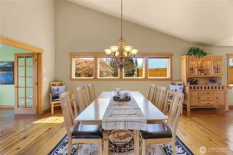 Dining - 7530 E Grapeview Loop Rd, Allyn, WA 98524 photo 1 of 2