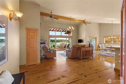 Entry Way - 7530 E Grapeview Loop Rd, Allyn, WA 98524 photo 1 of 1