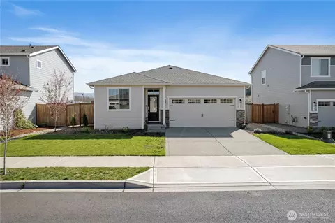 938 Livernash St, Buckley, WA 98321
