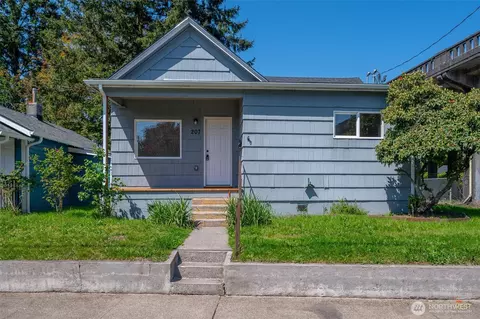 205 NW 2nd Ave, Kelso, WA 98626