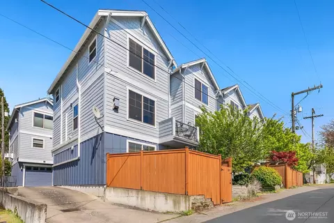 307 16th Ave S, Seattle, WA 98144
