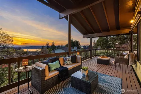 4619 79th Pl SW, Mukilteo, WA 98275