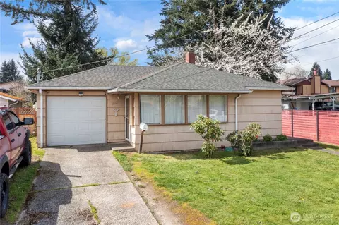 1512 S Cedar St, Tacoma, WA 98405