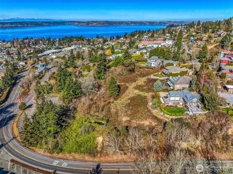 4516 Kennedy Rd NE, Tacoma, WA 98422