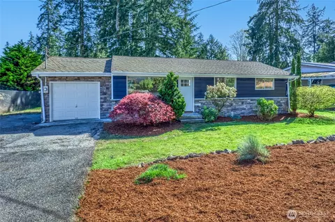 5804 176th St SW, Lynnwood, WA 98037