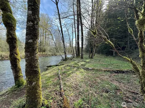 0 SE 141st St, North Bend, WA 98045