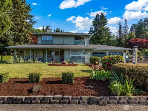 7800 Mountain Aire Loop SE, Lacey, WA 98503