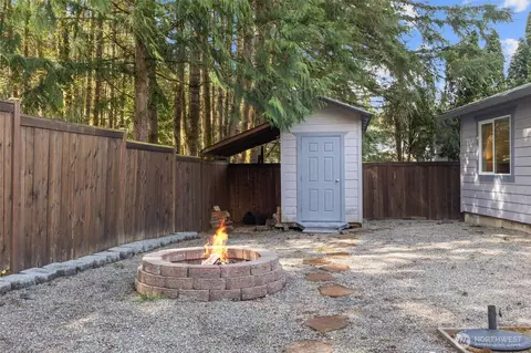 Exterior - 2316 164th Pl SE, Bothell, WA 98012 photo 6 of 7