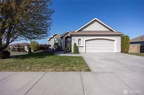 8816 W 6th Ave, Kennewick, WA 99336