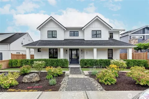 131 5th Ave W, Kirkland, WA 98033