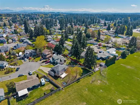 21920 40th Ave E, Spanaway, WA 98387 photo 26