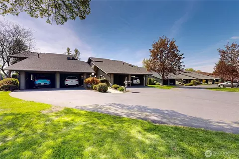 601 Village Way #52, Walla Walla, WA 99362