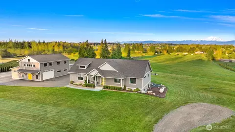 5780 N Star Rd, Ferndale, WA 98248