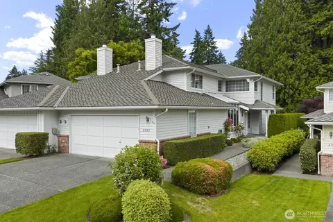 2003 Mill Pointe Dr SE, Mill Creek, WA 98012