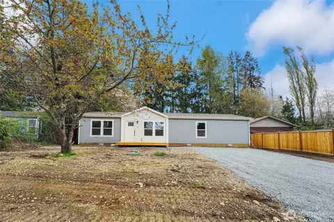 13105 Ridge Cir E, Bonney Lake, WA 98391