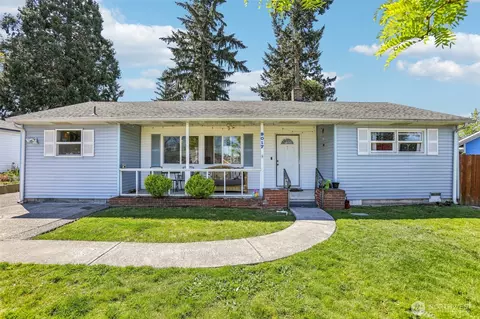 9017 Silver Star Ave, Vancouver, WA 98664