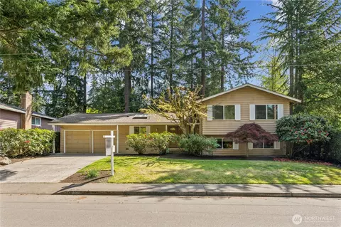 1402 151st Pl NE, Bellevue, WA 98007