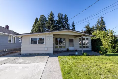 222 S 108th Pl, Seattle, WA 98168