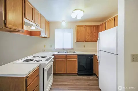 216 Varner Ave SE #1 & 2, Orting, WA 98360 photo 9