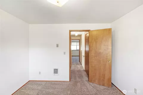 216 Varner Ave SE #1 & 2, Orting, WA 98360 photo 14