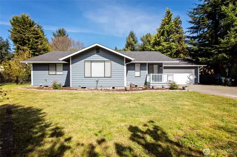 7842 Mountain Aire Loop SE, Lacey, WA 98503