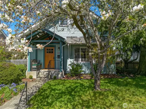 2917 N 22nd St, Tacoma, WA 98406