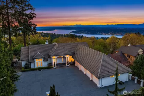 5918 173rd Ln SE, Bellevue, WA 98006