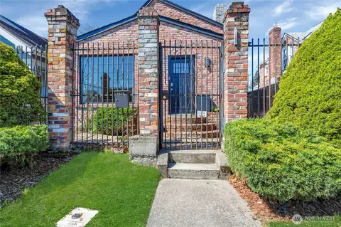 2346 S J St, Tacoma, WA 98405