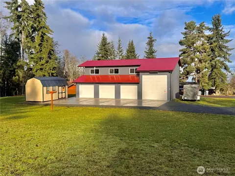 222 E Panorama Ln, Port Angeles, WA 98362