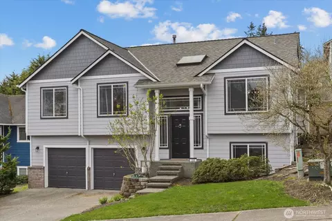 228 Nellis Rd, Bothell, WA 98012