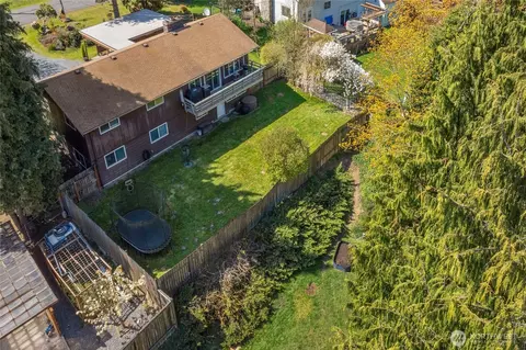 View/Area - 8813 Valhalla Dr, Everett, WA 98208 photo 2 of 5