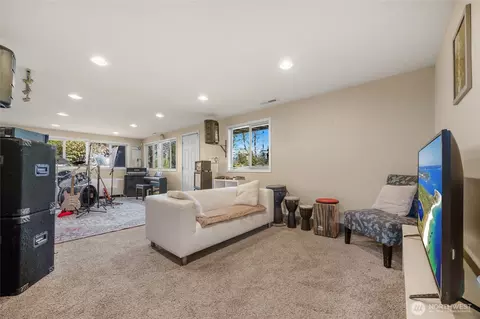 Other - 8813 Valhalla Dr, Everett, WA 98208 photo 2 of 8