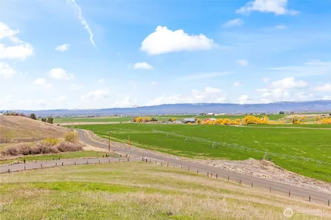 1 Rolling Hill Dr, Ellensburg, WA 98926