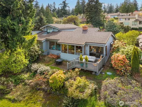 30 Bluffs Dr #2, Port Townsend, WA 98368