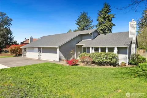 2713 Rigney Rd, Steilacoom, WA 98388