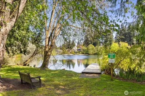 1138 N 198th St #D304, Shoreline, WA 98133