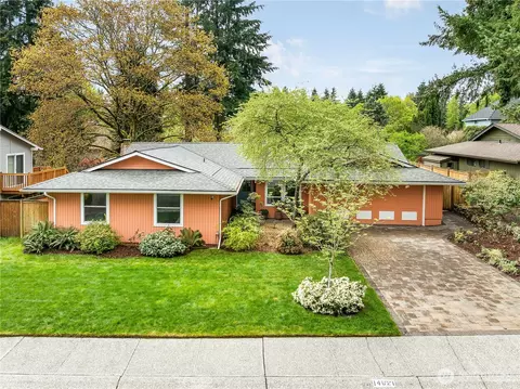 14021 NE 62nd St, Redmond, WA 98052