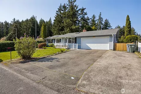 9907 114th St SW, Lakewood, WA 98498