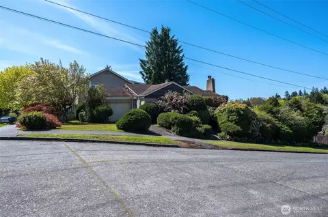 4501 SW Dakota St, Seattle, WA 98116