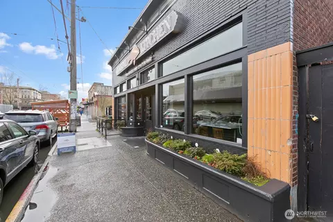 Other - 716 11th Ave E #B, Seattle, WA 98102 photo 8 of 11