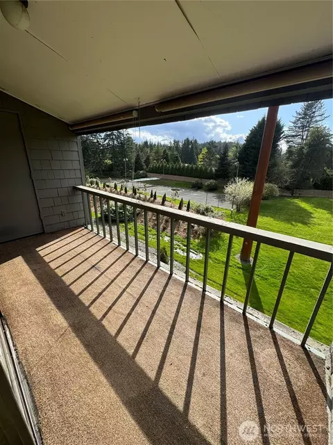 6355 137th Ave NE #312, Redmond, WA 98052