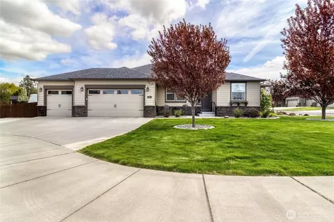 462 Brasswood Ct, Walla Walla, WA 99362