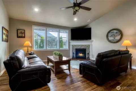 462 Brasswood Ct, Walla Walla, WA 99362 photo 11
