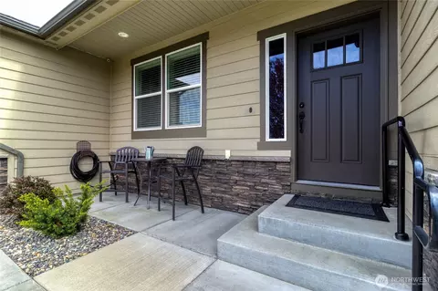 462 Brasswood Ct, Walla Walla, WA 99362 photo 2