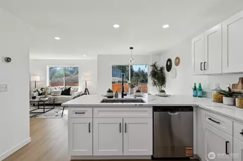 Kitchen - 16 197th St SE, Bothell, WA 98012 photo 5 of 5