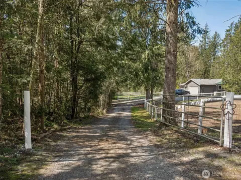 27709 293rd Ave SE, Ravensdale, WA 98051