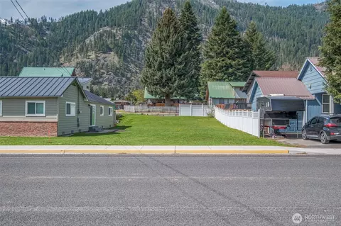 1 Ski Hill Dr, Leavenworth, WA 98826